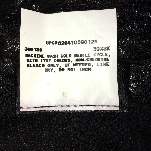 B-Ware ladies size small skirt black and silver - Picture 6 of 6